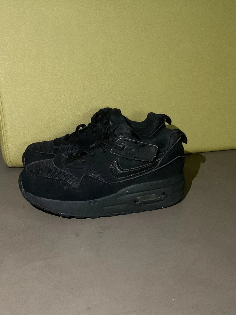 Nike Air Max 1 Triple Black 11C